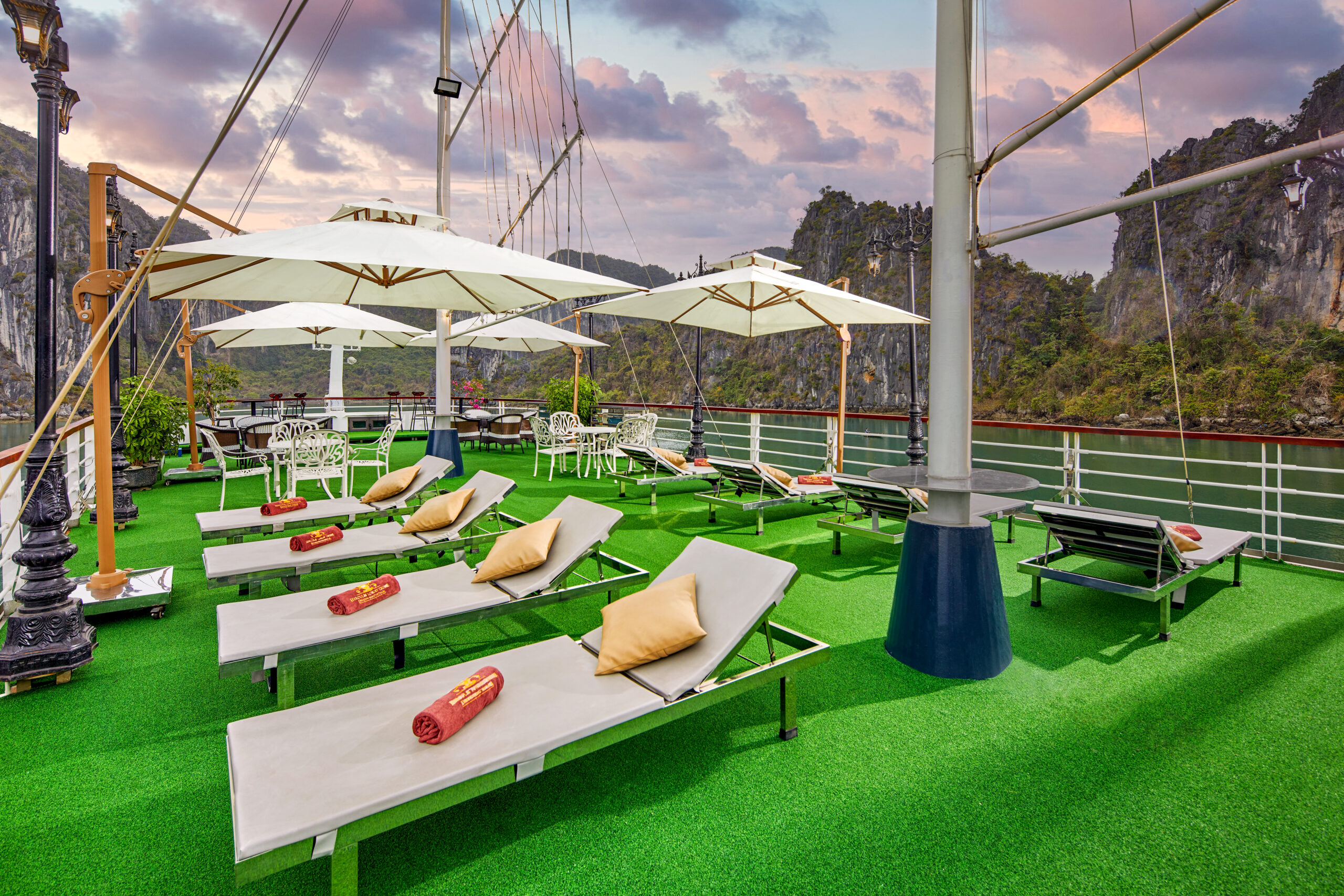 HERCULES LUXURY CRUISE_32090