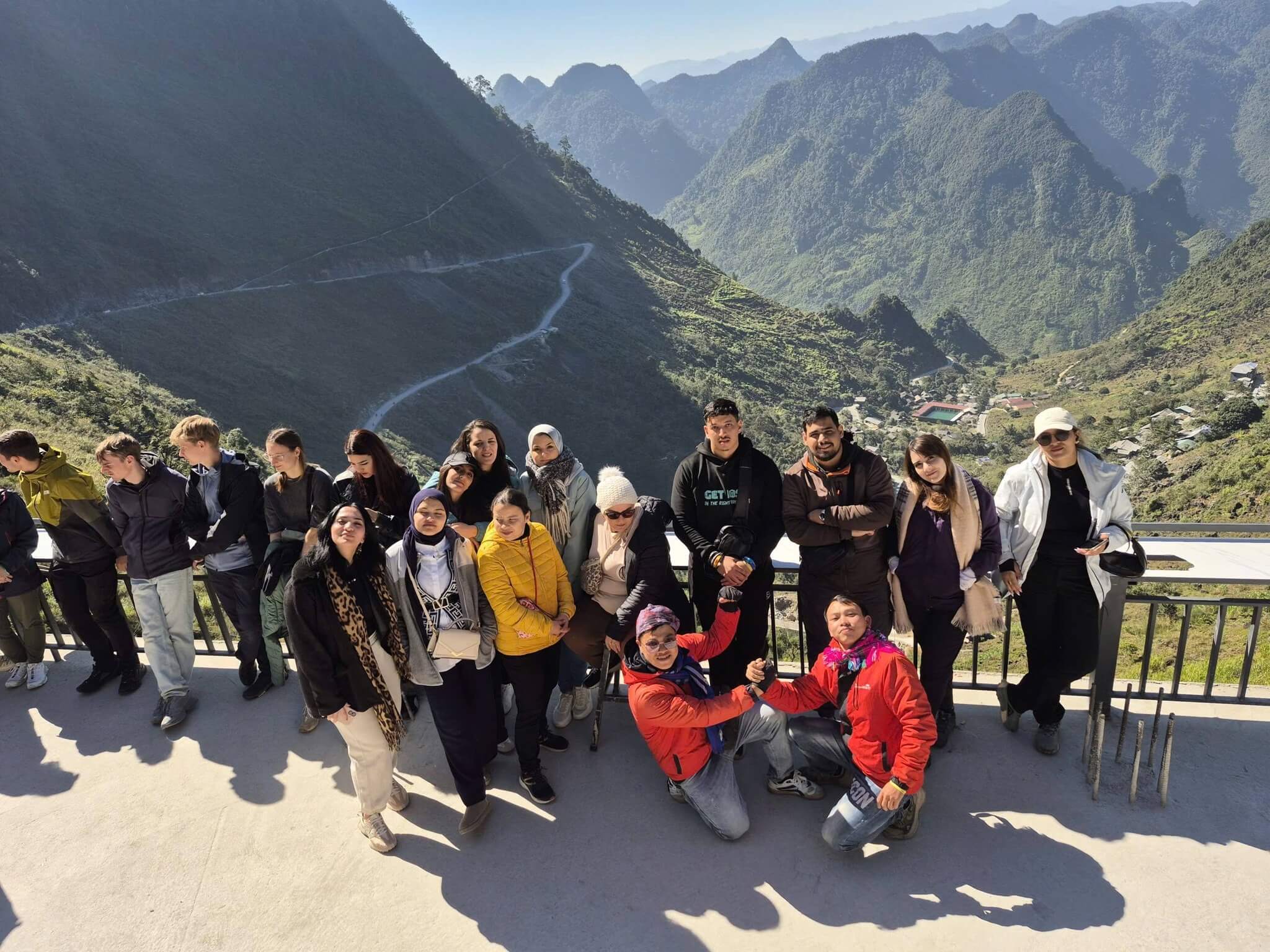 10-days-in-vietnam-highlights-landscapes-tour-2 (1)