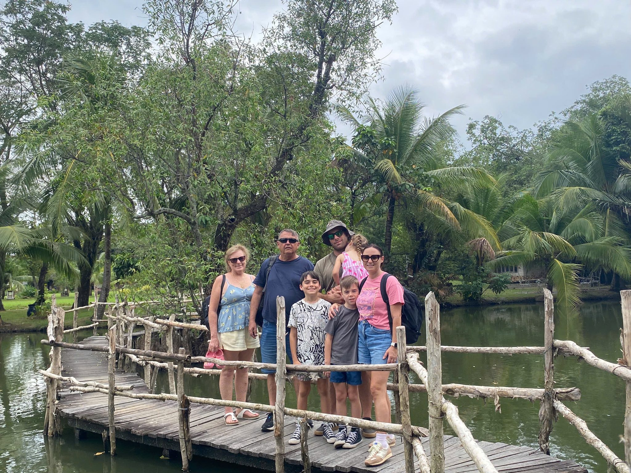 cu-chi-tunnels-ben-duoc-a-budget-friendly-local-bus-adventure-4