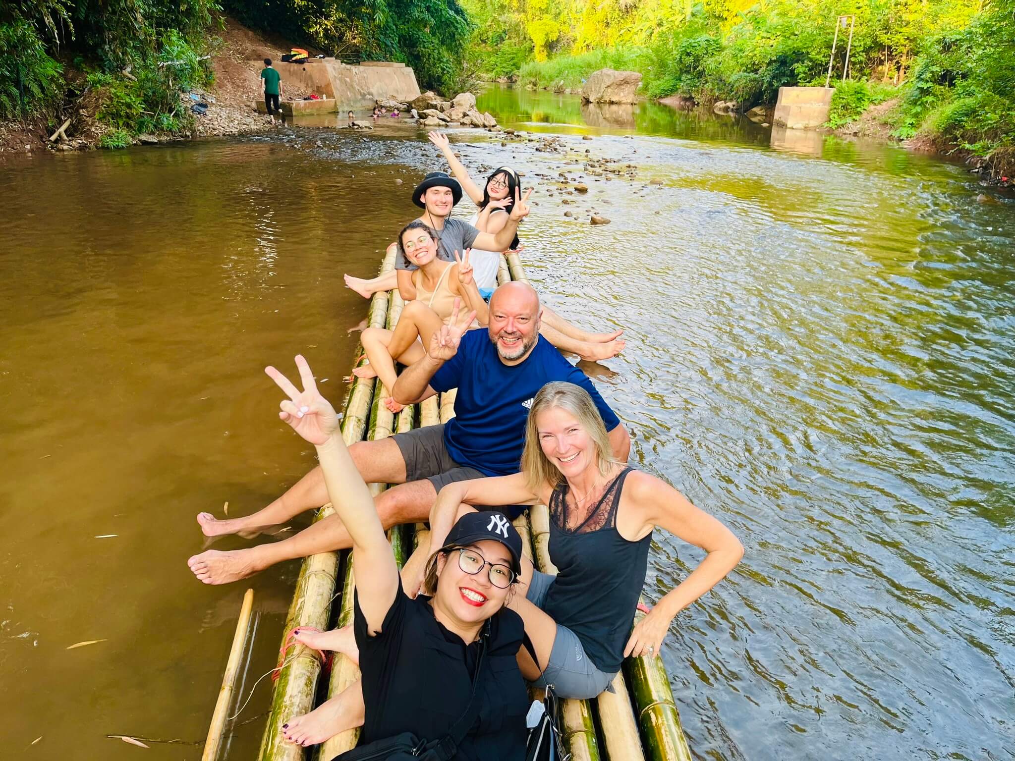 hanoi-to-mai-chau-group-tour-2 (1)