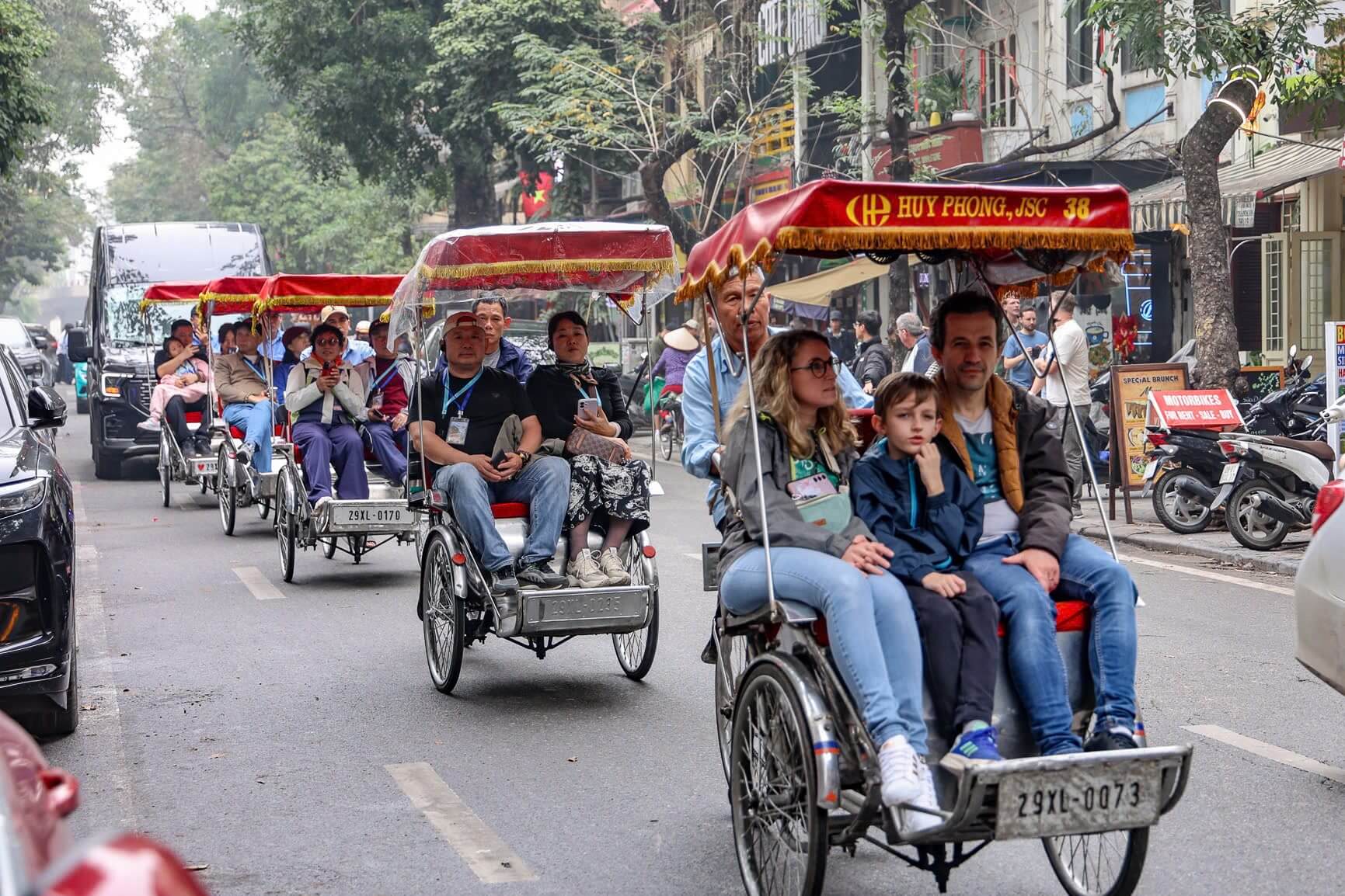 north-vietnam-package-ninh-binh-ha-long-sapa-tour-2 (1)